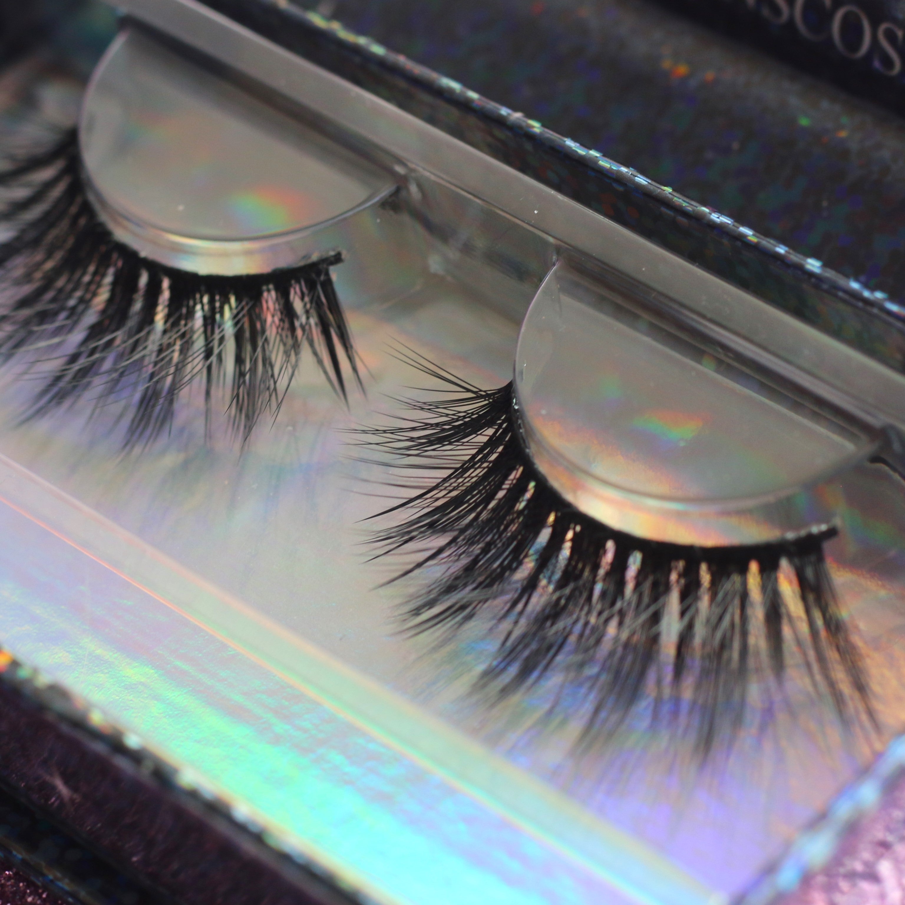 LUXE LASHES: DREAD